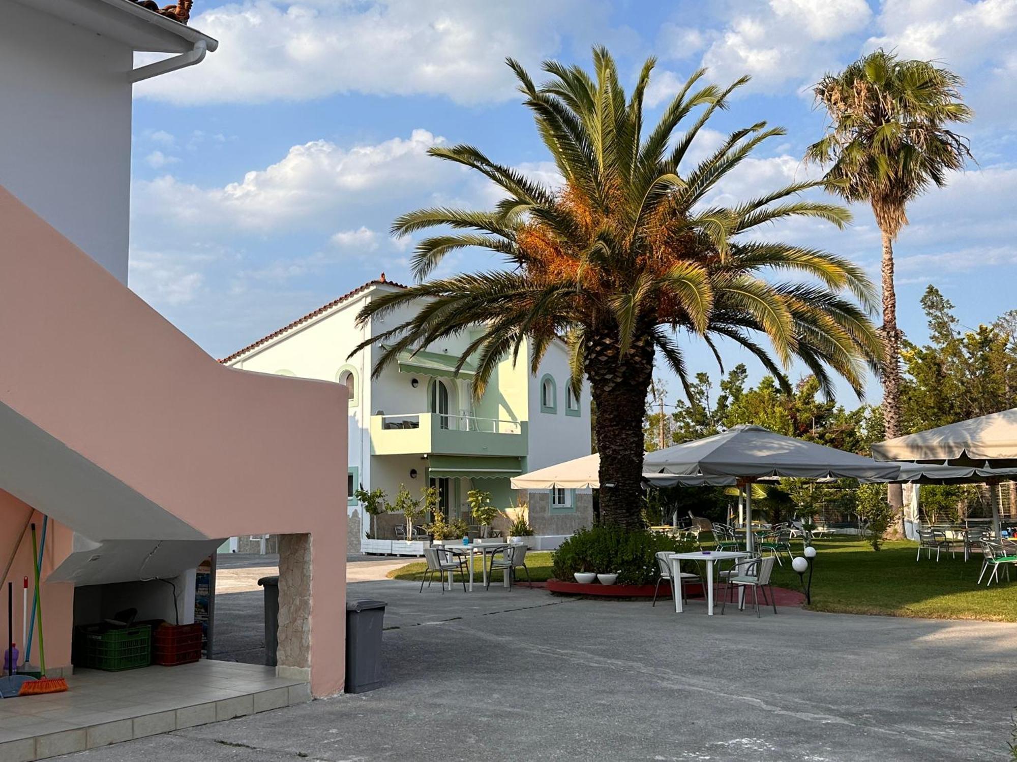Aparthotel 7Syn7 Oreoi Exterior foto
